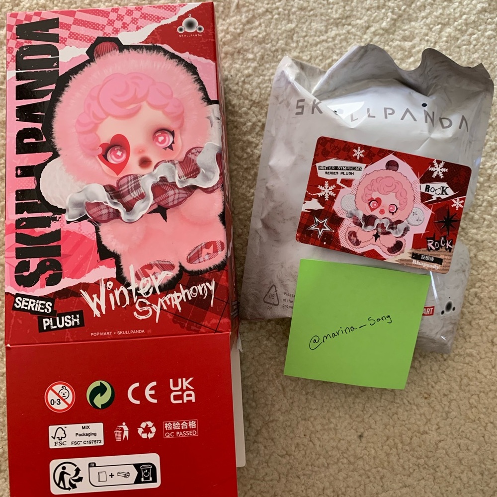 💗SKULLPANDA - WINTER SYMPHONY PLUSH PENDANT (Rhapsody) SEALED